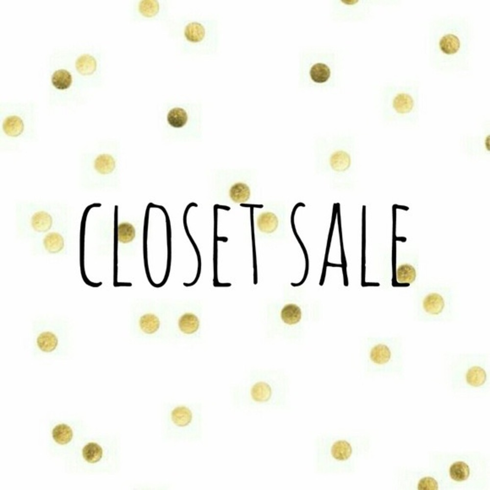 Clearing Space In My Real-Life Closet ☺️